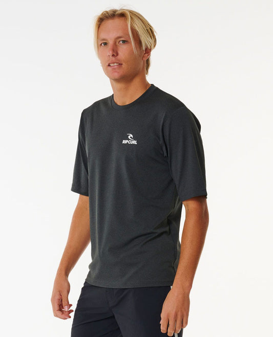 Rip Curl Stack UPF Kurzärmliges T-Shirt Schwarz