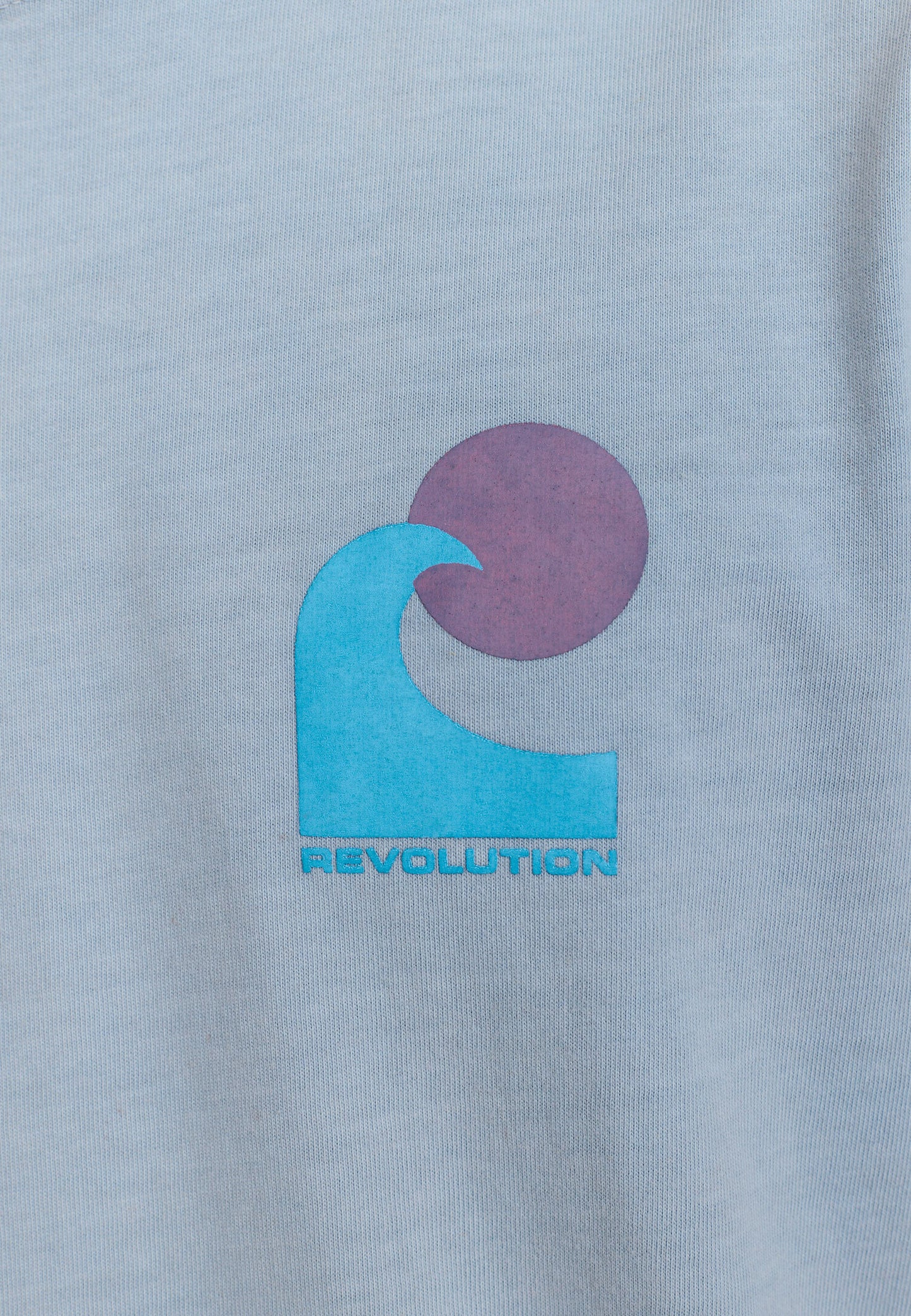 Revolution bedrucktes T-Shirt Hellblau