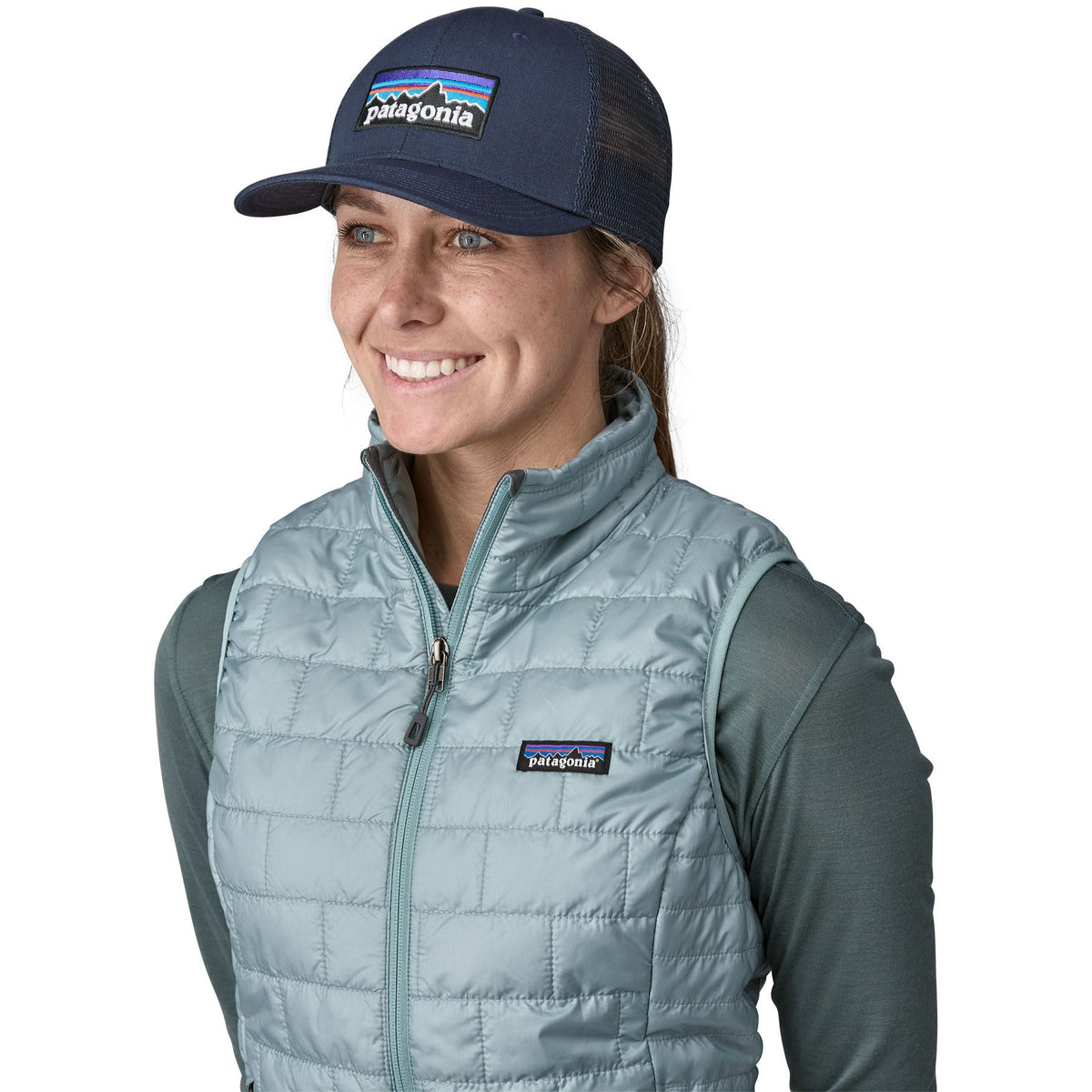 Patagonia P-6 Logo Trucker Cap New Navy