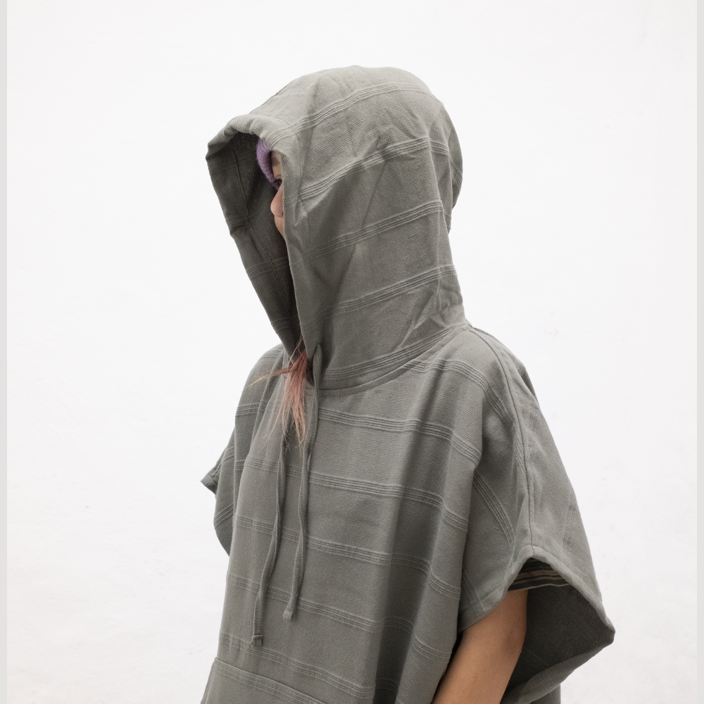 SantoLoco Pestamel Logo Poncho Green
