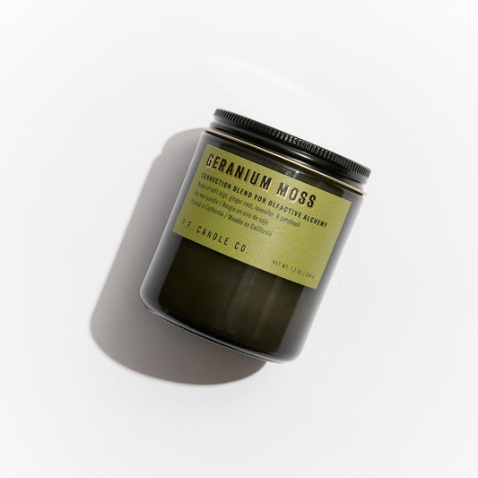 PF Candle Co. Geranienmoos-Sojakerze