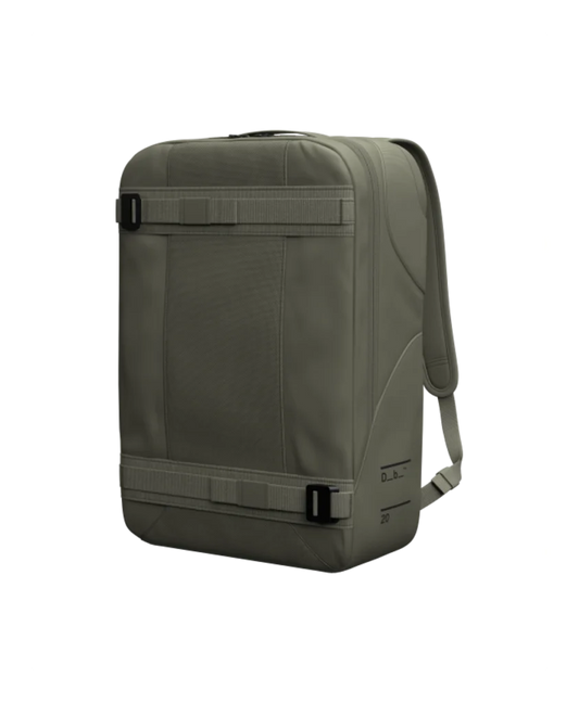 Mochila Db Skateboarding Daypack 20L