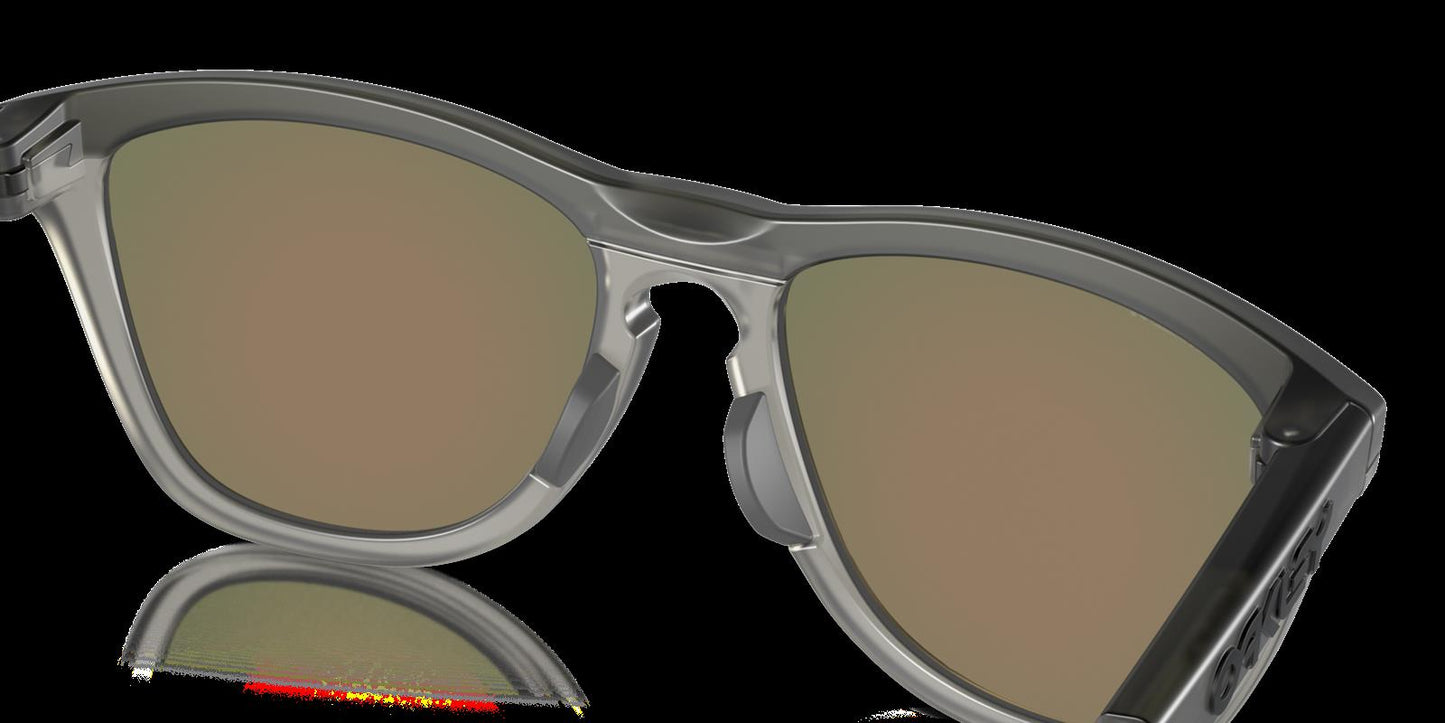 Oakley Frogskins Range Mattgrau Rauch