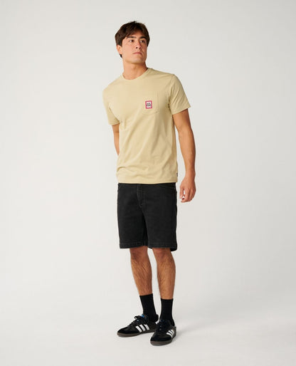 RipCurl Streamline Pocket Badge T-Shirt SCHWARZ KHAKI SAND