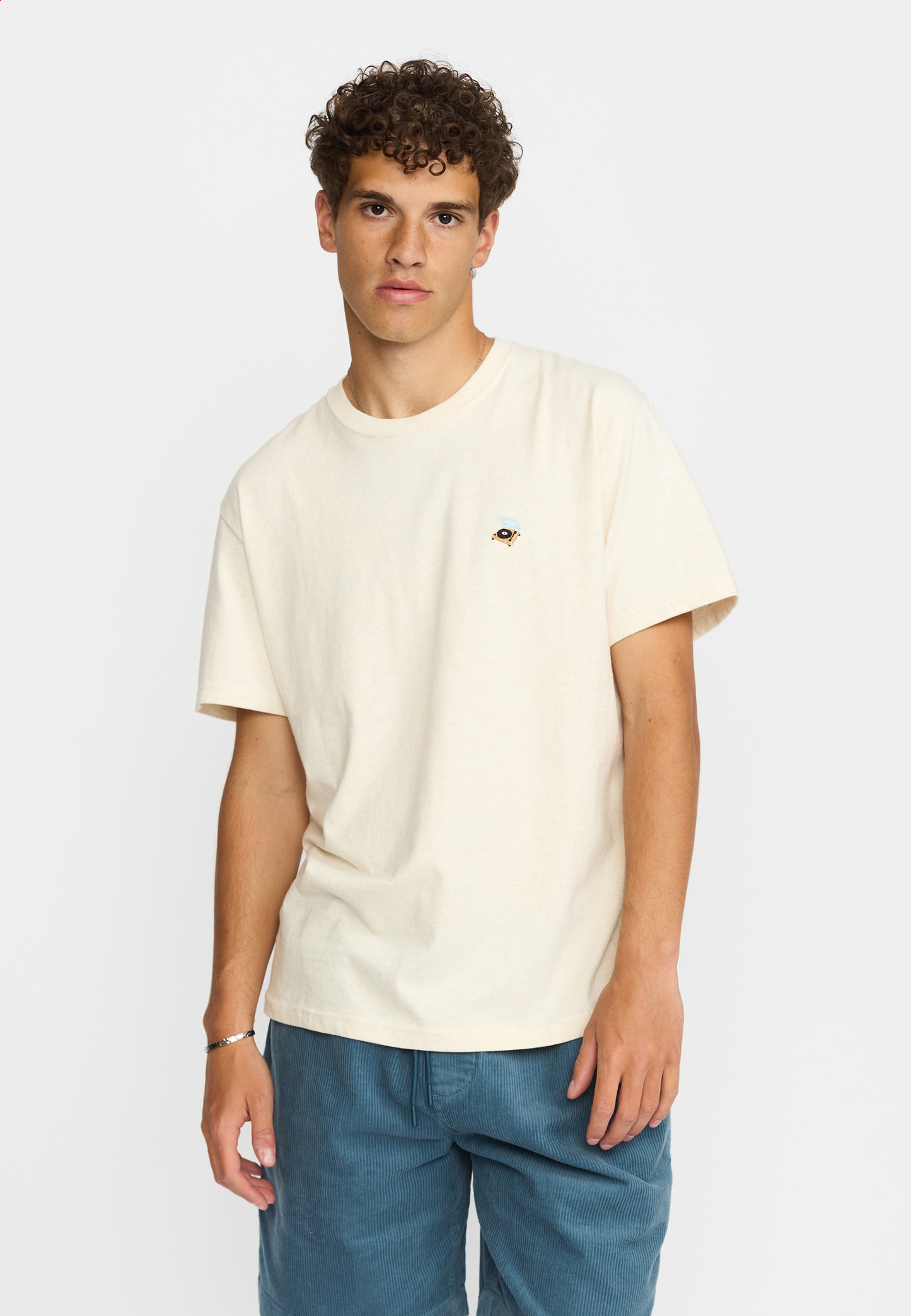 Revolution Application T-Shirt Offwhite