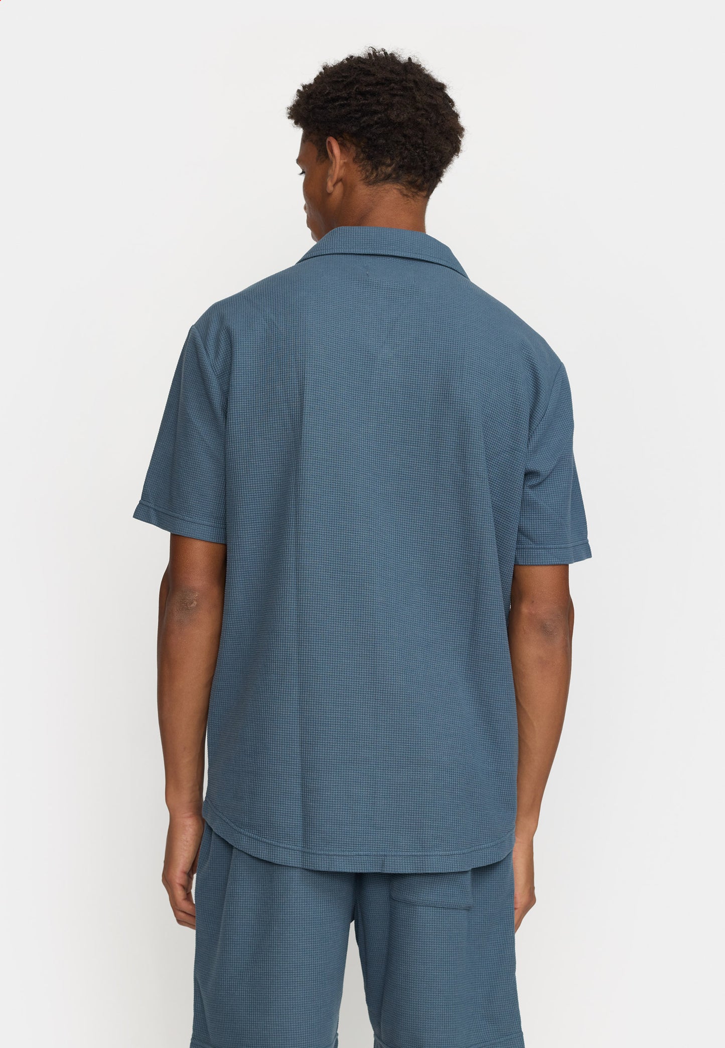 Revolution Short-sleeved Cuban Shirt Blue
