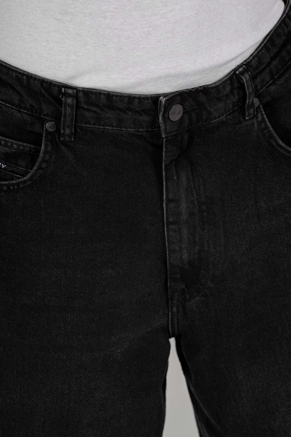 REELL Baggy Black Wash