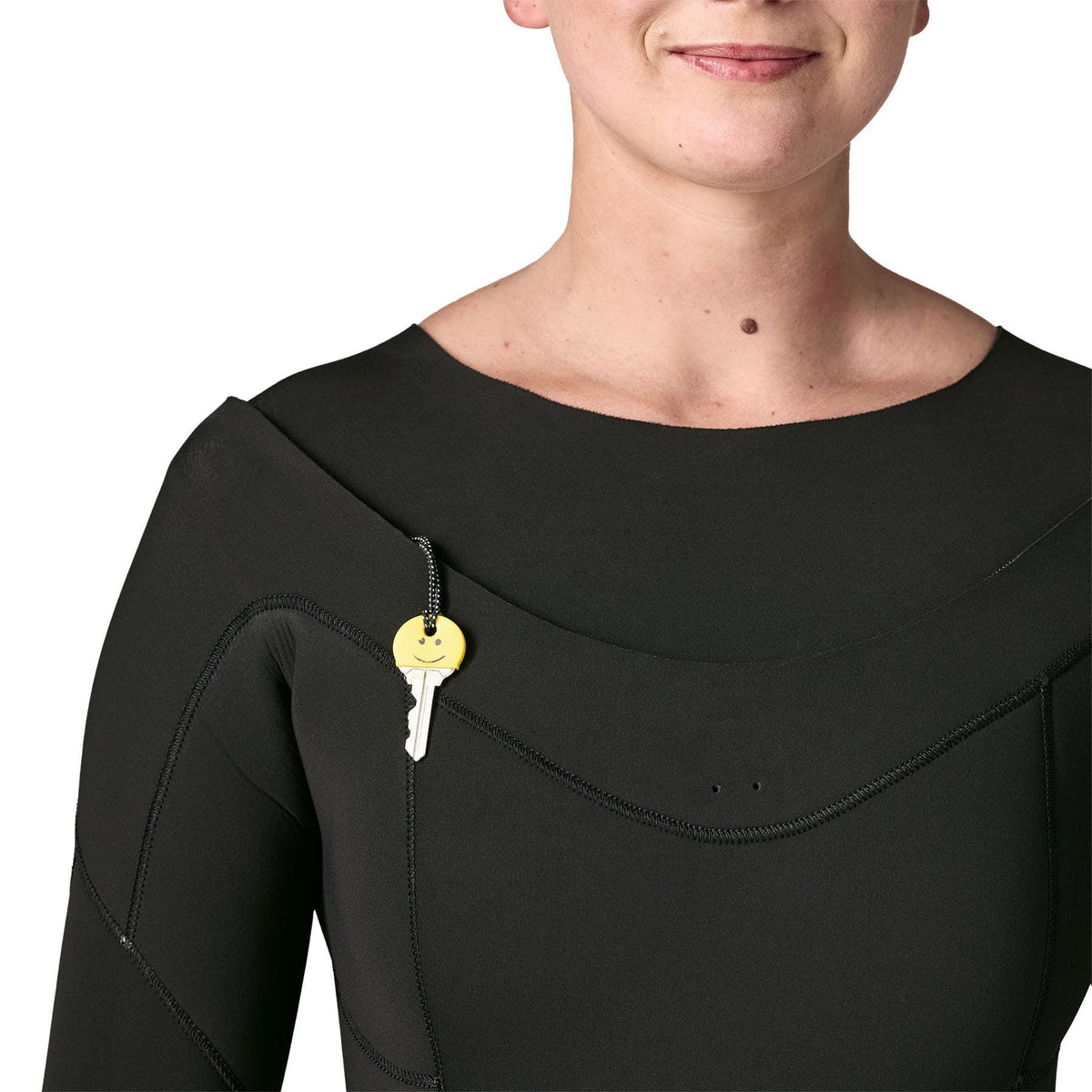 Patagonia Women's Regulator Wetsuit 6/5 Hooded Black