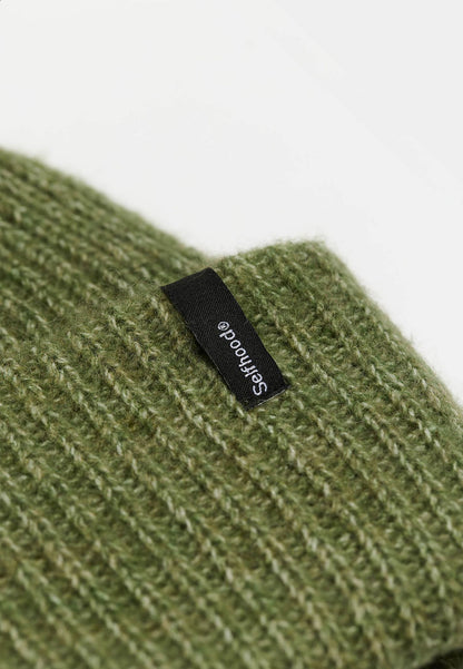 Selfhood Fluffy Beanie Green