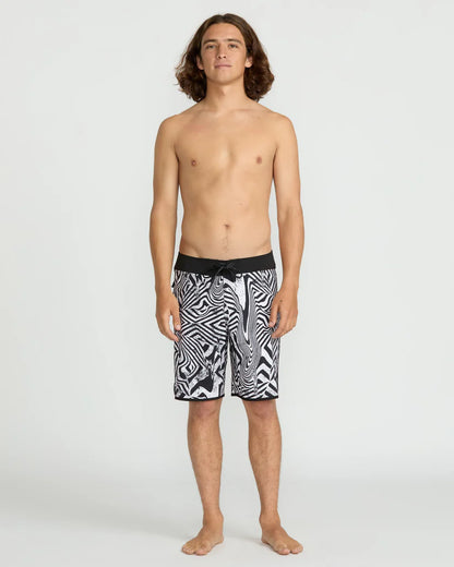 Volcom Infuse Scallop Mod 19" Boardshorts