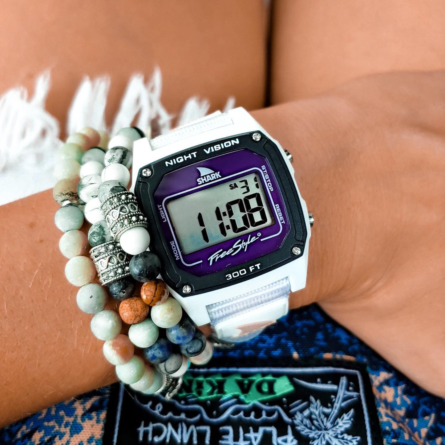 Freestyle Shark Classic White Dolphin Uhr