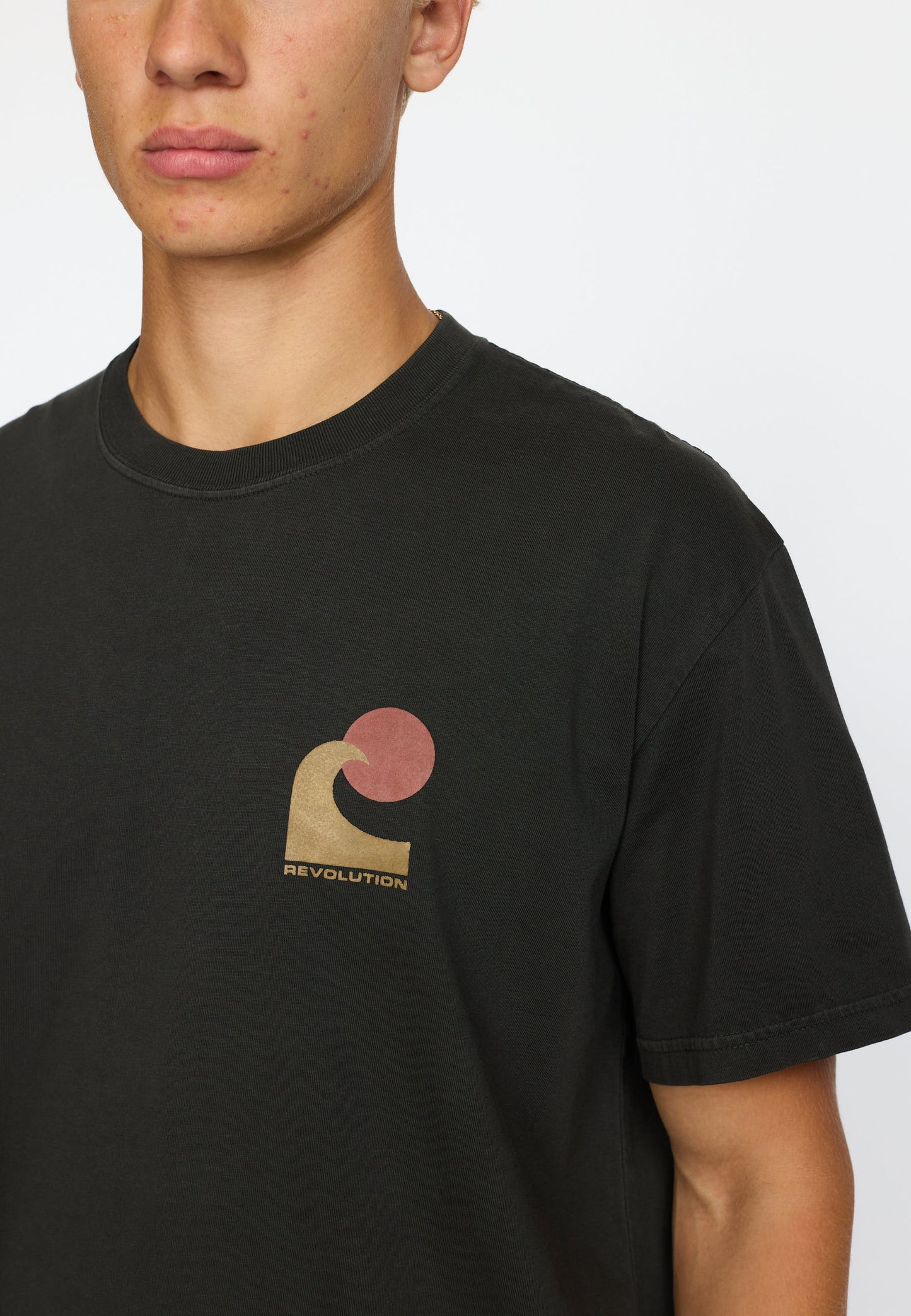 Revolution Printed T-shirt Black