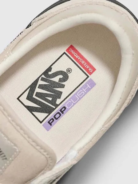 Skate Gilbert Crockett