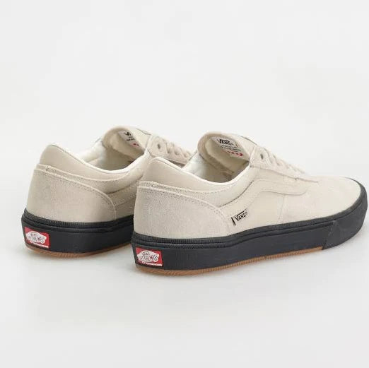 Skate Gilbert Crockett