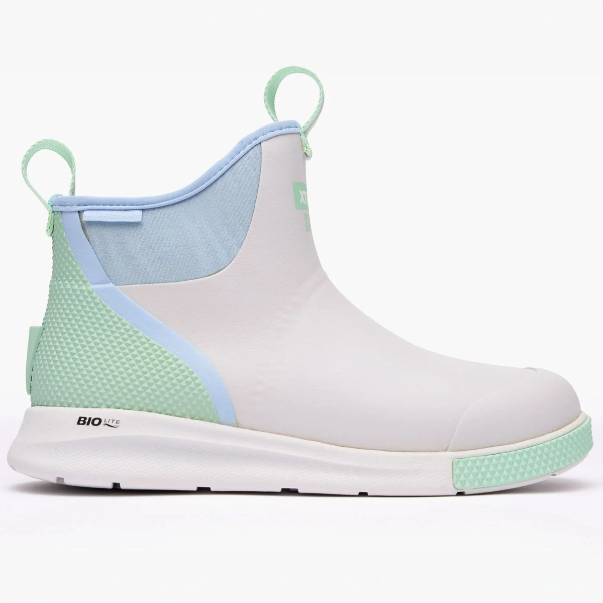 Xtratuf Women's Ankle Deck Sport Winter Boot Cloud Multi